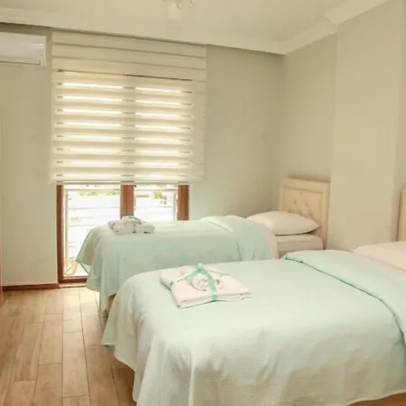 Royal Seza Aparthotel