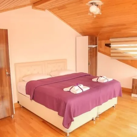 Royal Seza Aparthotel